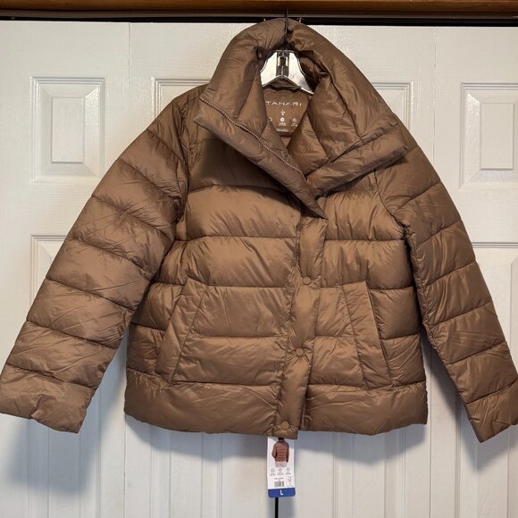 Tahari Ladies' Asymmetrical Puffer Jacket, Tan NEW WITH TAGS - Picture 4 of 9